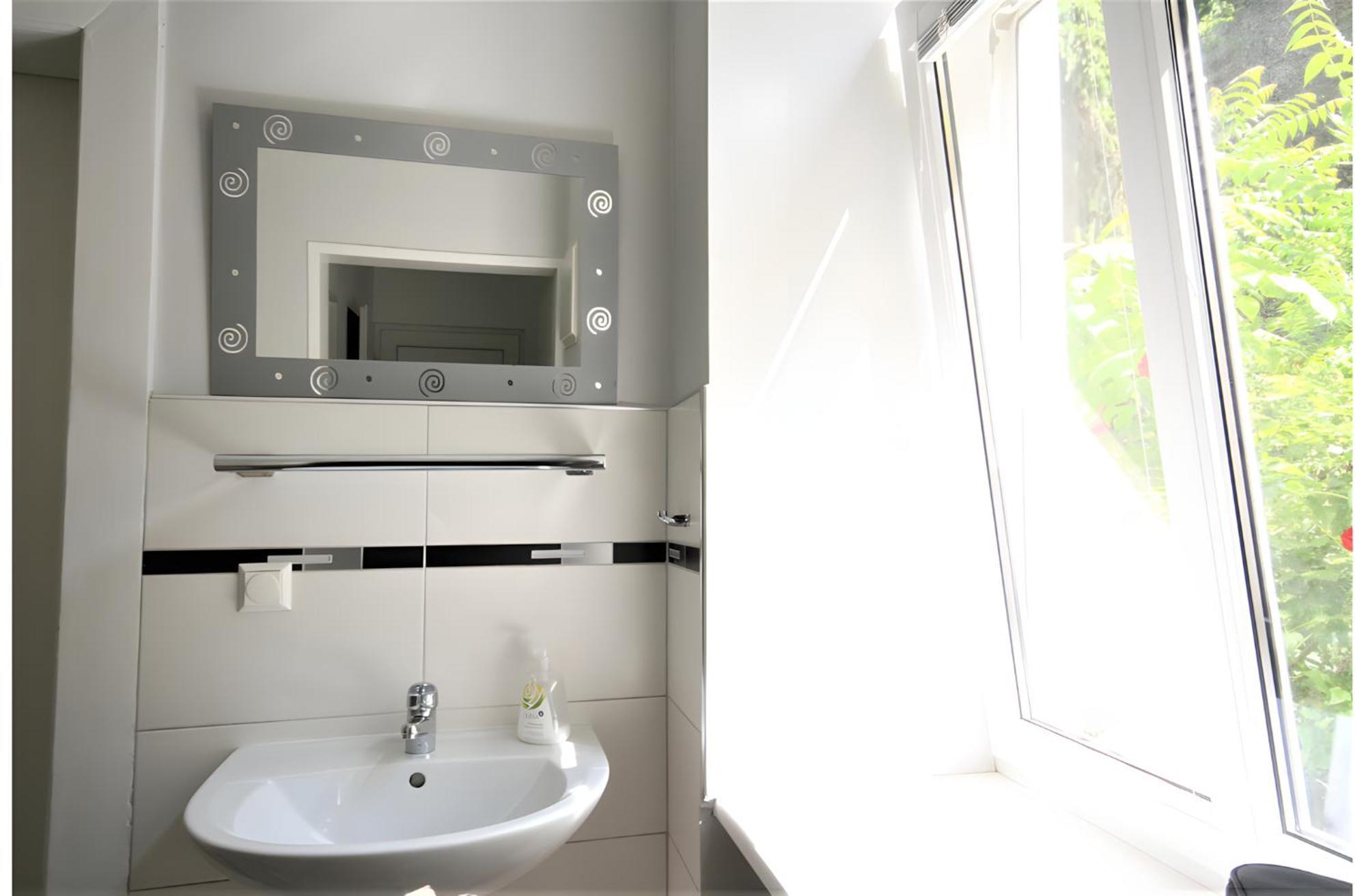 Modern Flat With 2 Rooms, Close To Schoenbrunn Vienna Luaran gambar